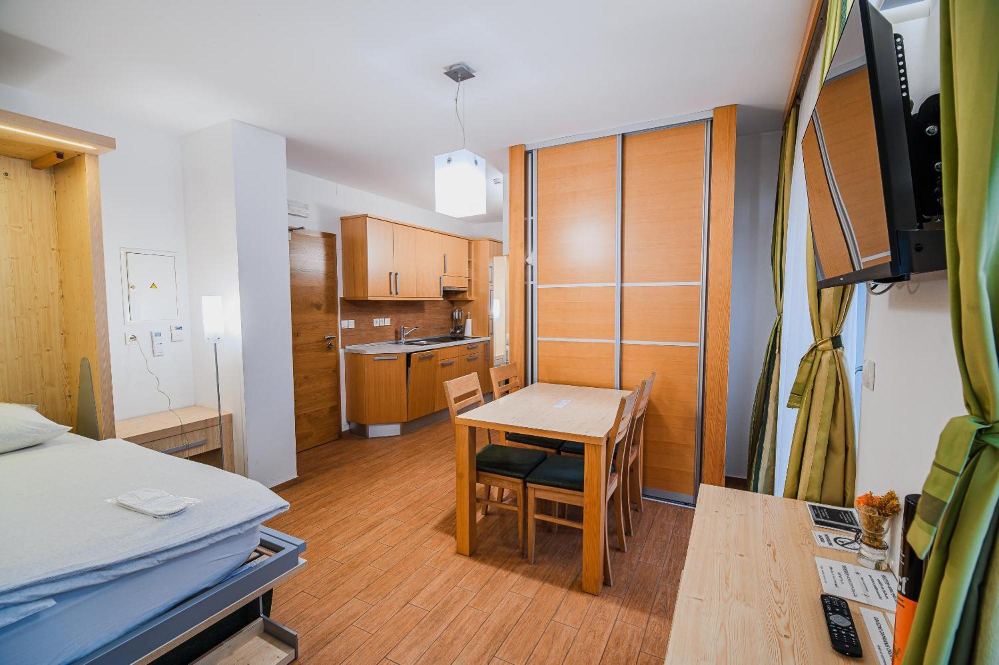 Apartments Maleric With Indoor Pool And Wellness Dragatuš Zimmer foto